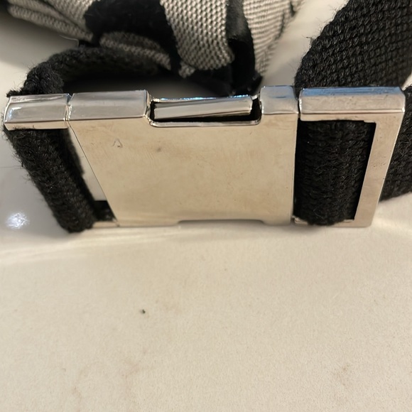 90. Coach Monogram waist belt - Picture 3 of 11